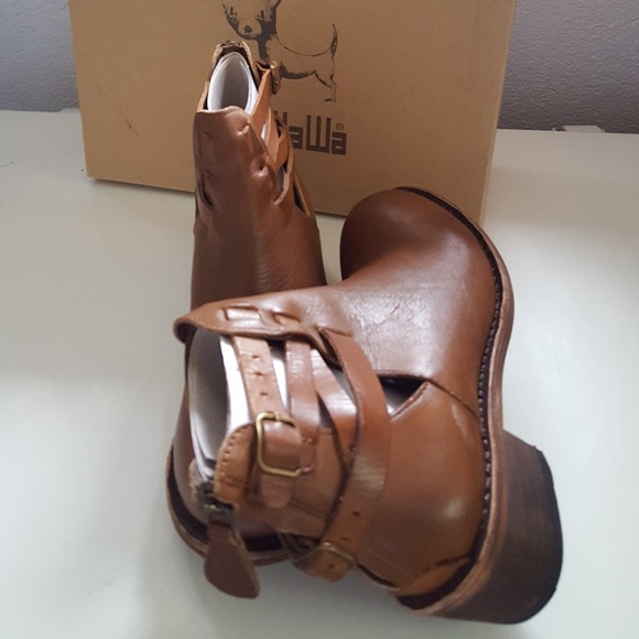 GeeWawa Handmade Strappy Ankle Boots New 8 - Picture 4 of 4